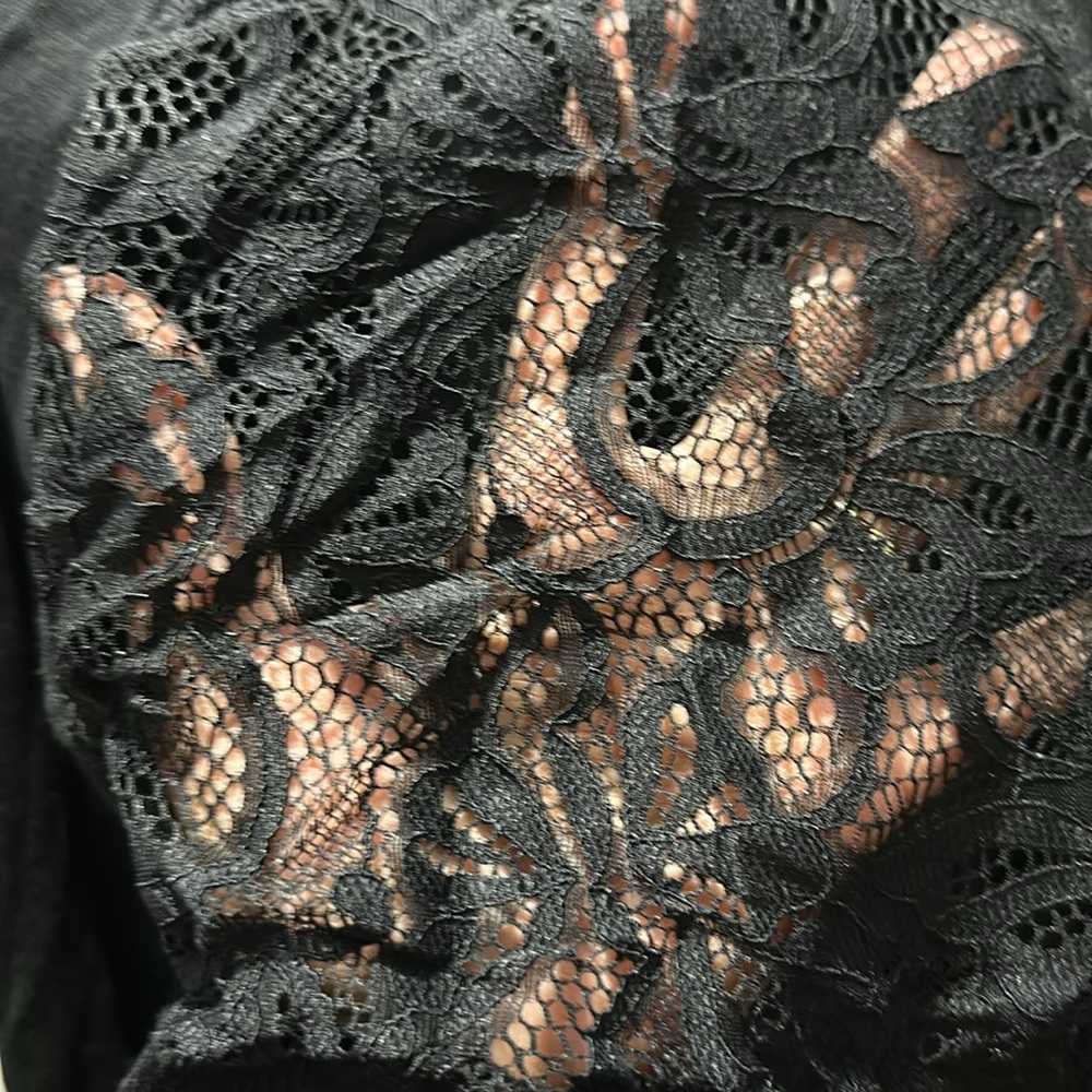 Dainty Cocobleu cropped lace sweater with knit sleeves juniors xl - Picture 3 of 3